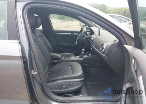 2015 Audi A3 2.0T Premium из США, поврежденный, VIN WAUEFGFF6F1047770